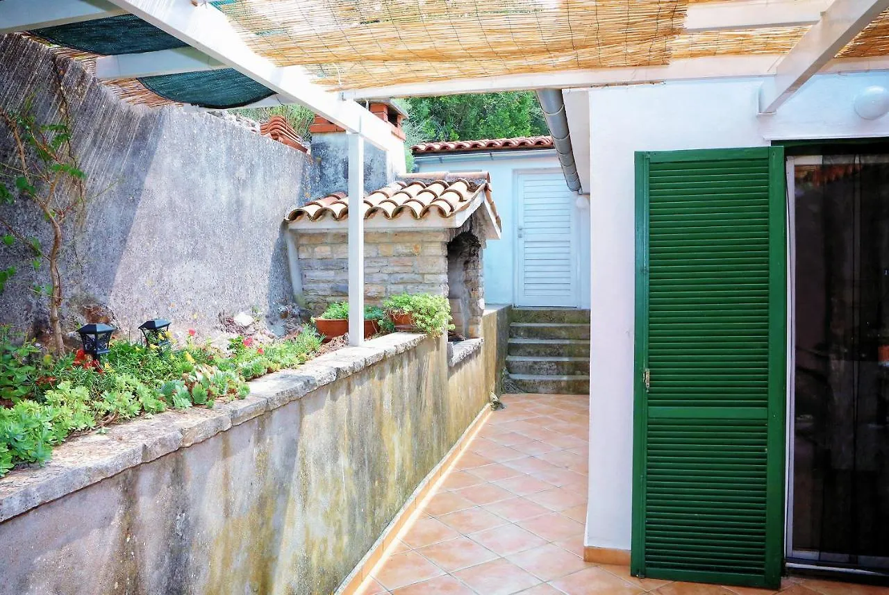 Seaside Holiday House Sali, Dugi Otok - 16128 Holiday home
